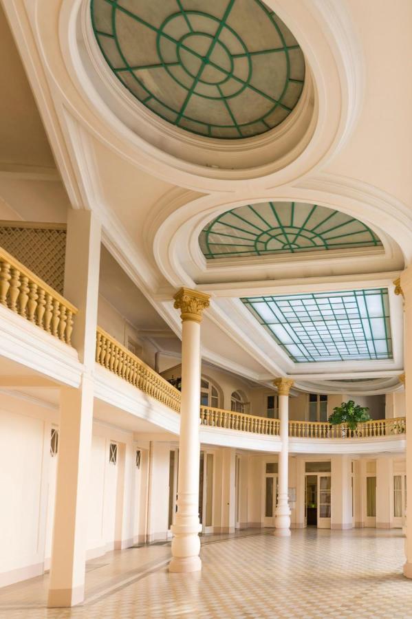 L Incomparable - International Palace Vichy Luaran gambar